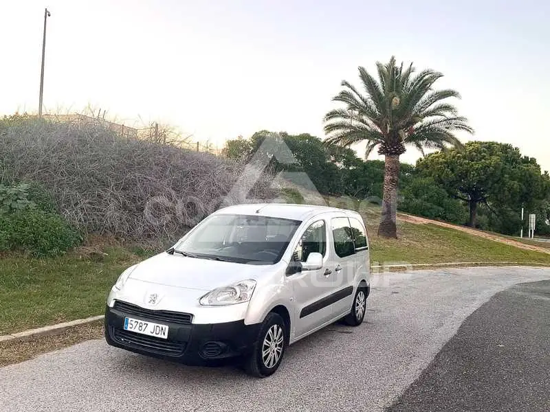 2016 Peugeot Partner
