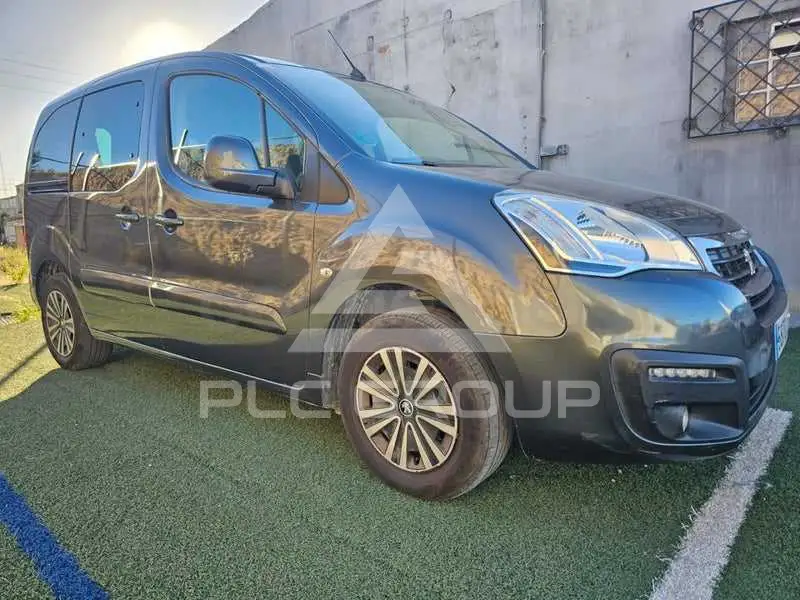 2016 Peugeot Partner