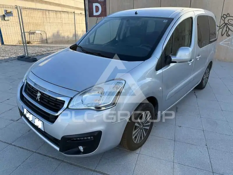 2016 Peugeot Partner