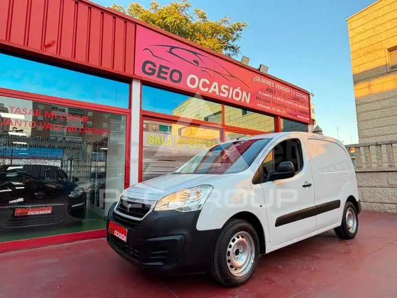 2016 Peugeot Partner