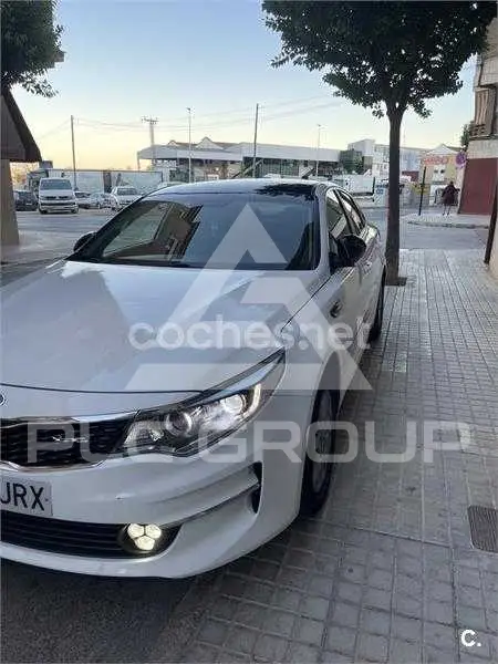 2016 KIA Optima