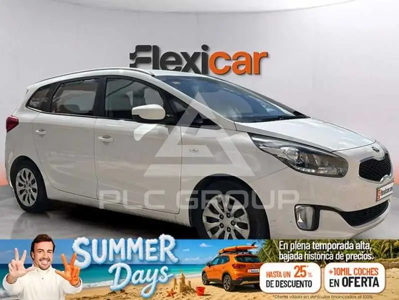 2016 KIA Carens