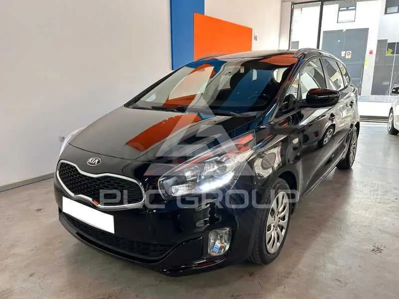 2016 KIA Carens