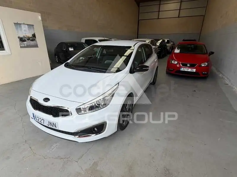 2016 KIA Ceed