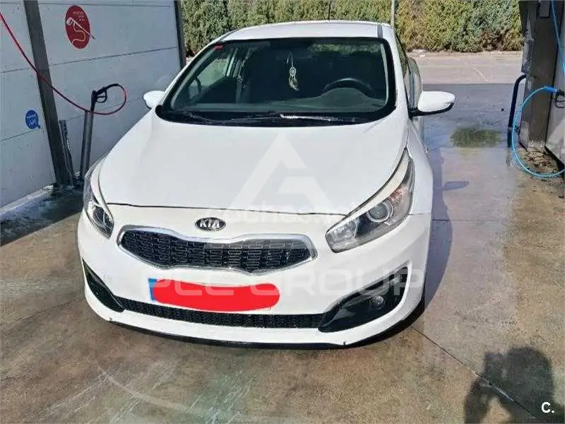 2016 KIA Ceed