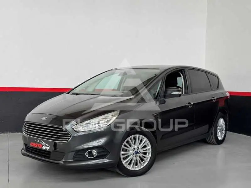 2016 Ford S-Max