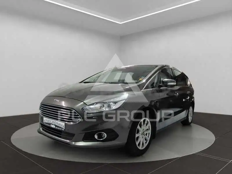 2016 Ford S-Max