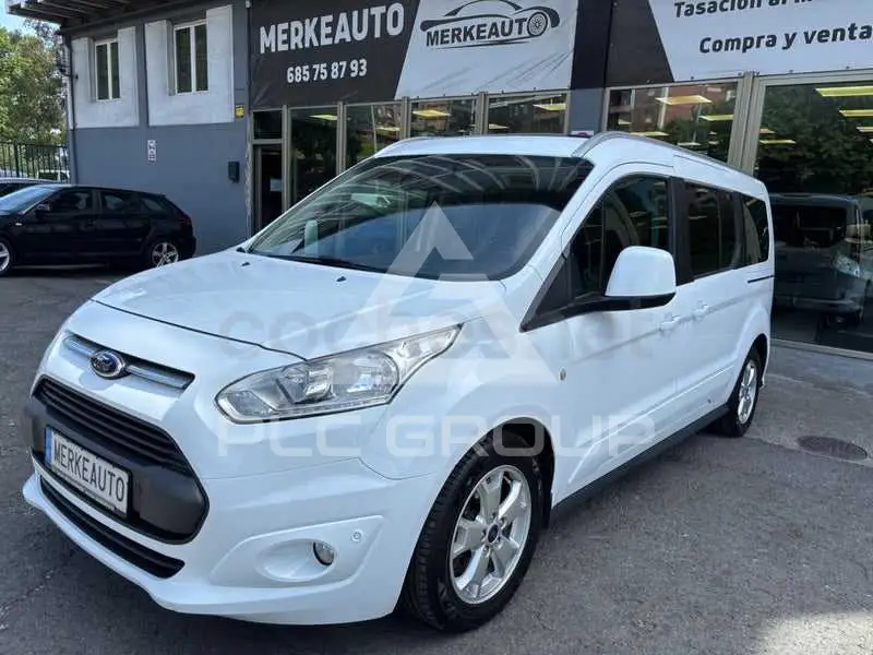 2016 Ford Tourneo