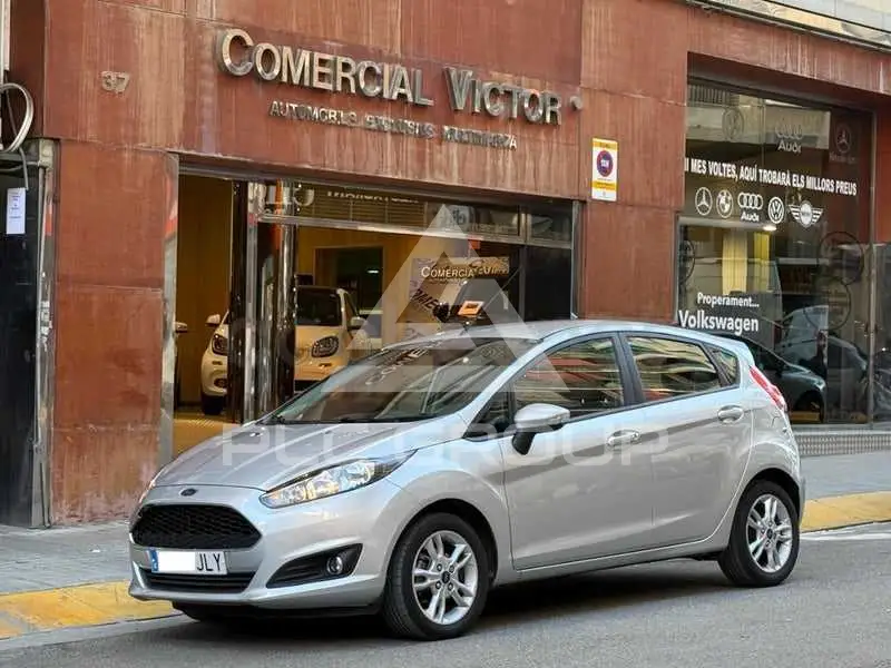 2016 Ford FIESTA