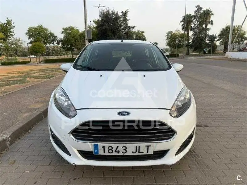 2016 Ford FIESTA