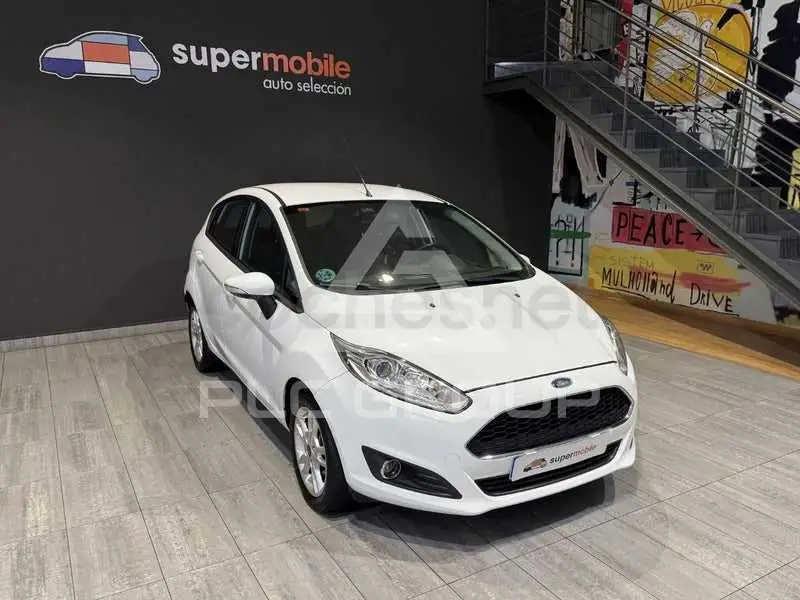 2016 Ford FIESTA