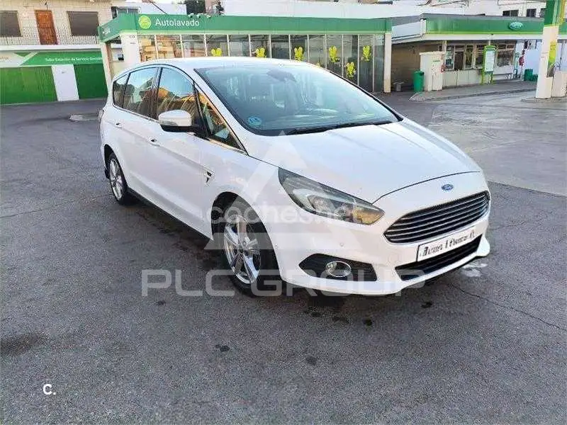 2016 Ford S-Max