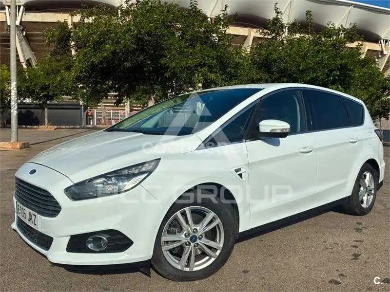 2016 Ford S-Max