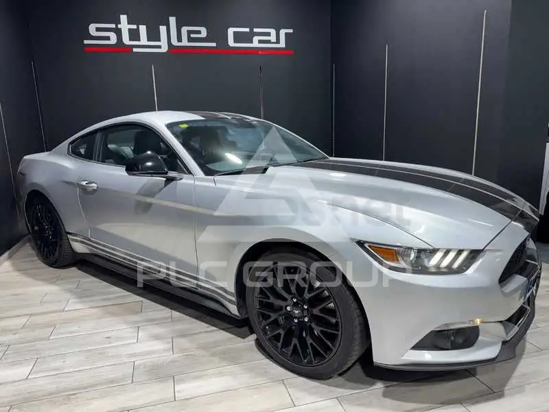 2016 Ford MUSTANG