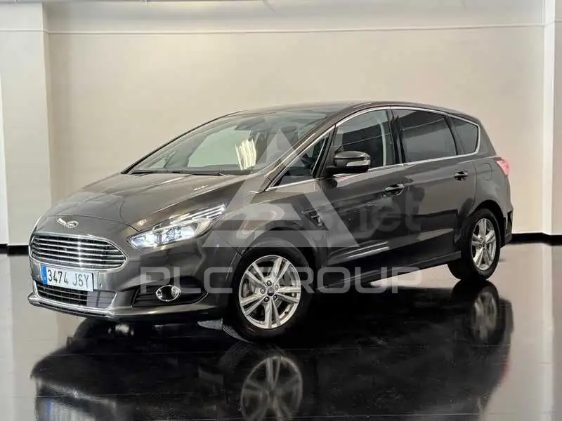 2016 Ford C-MAX