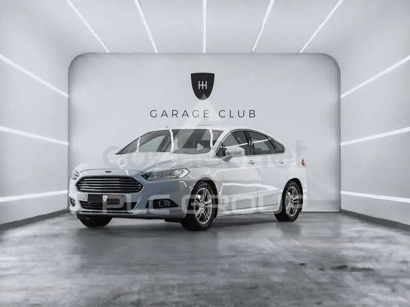 2016 Ford Mondeo