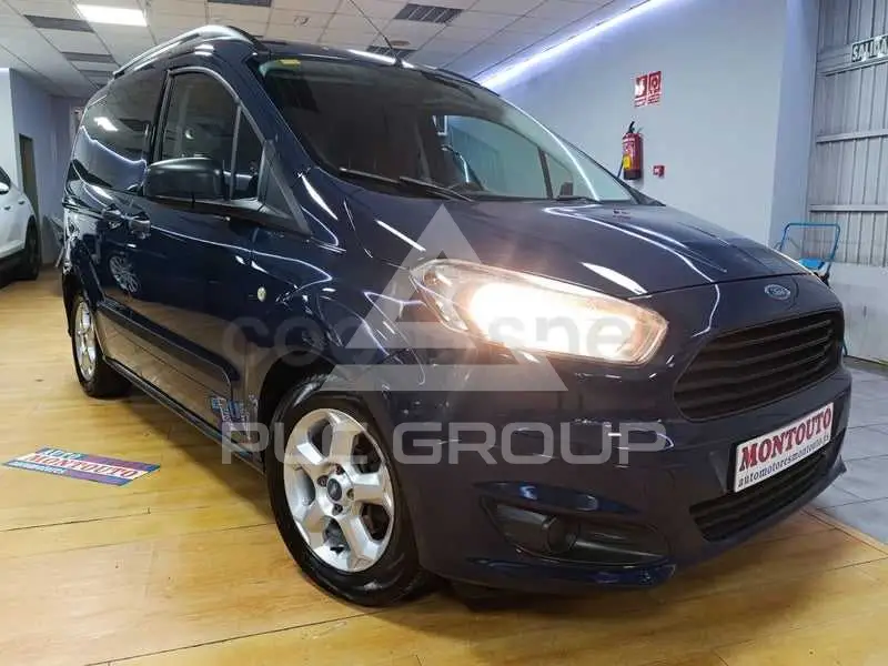 2016 Ford Tourneo