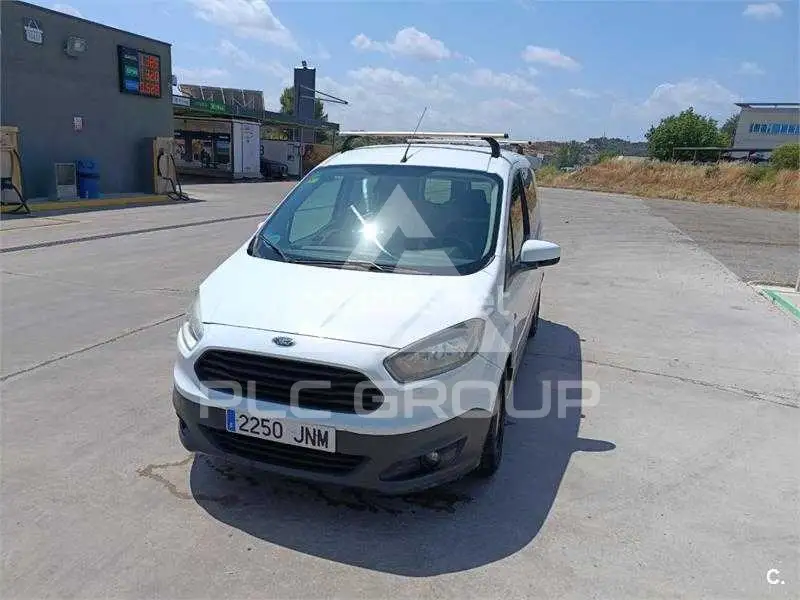 2016 Ford Tourneo