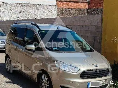 2016 Ford Tourneo