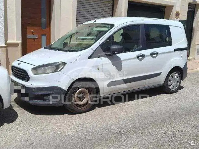 2016 Ford Tourneo