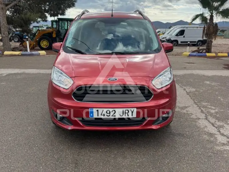 2016 Ford Tourneo