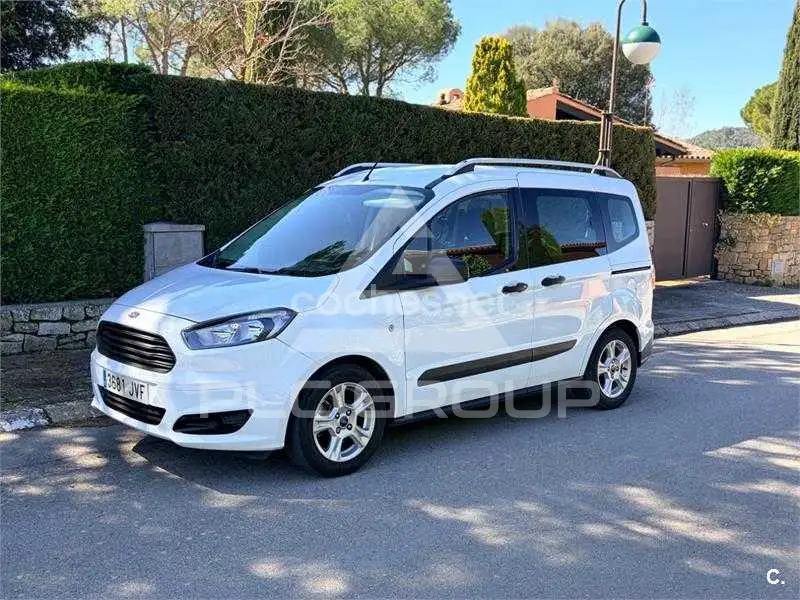 2016 Ford Tourneo