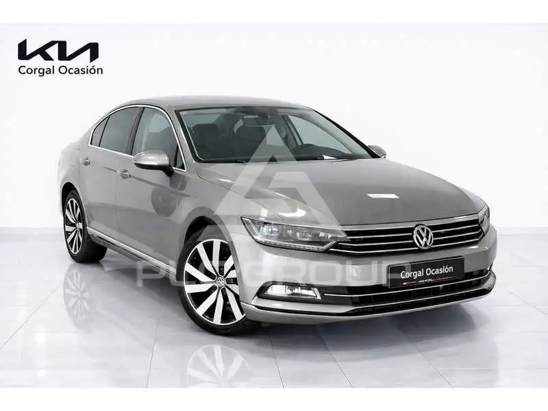 2016 Volkswagen Passat
