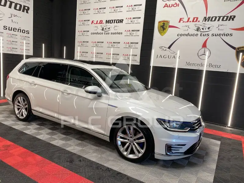 2016 Volkswagen Passat