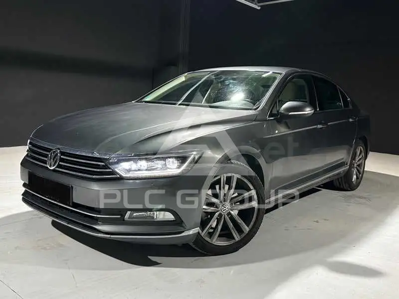 2016 Volkswagen Passat