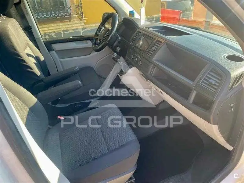 2016 Volkswagen CARAVELLE