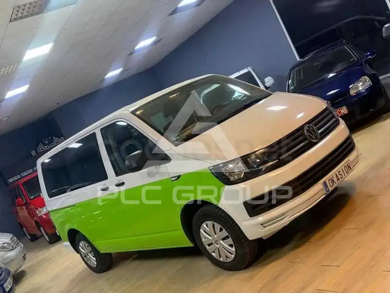 2016 Volkswagen CARAVELLE