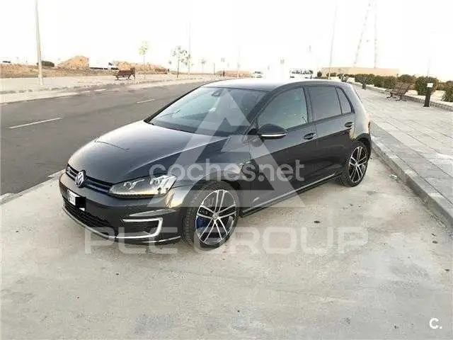 2016 Volkswagen GOLF