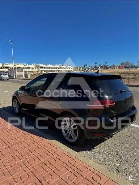 2016 Volkswagen GOLF
