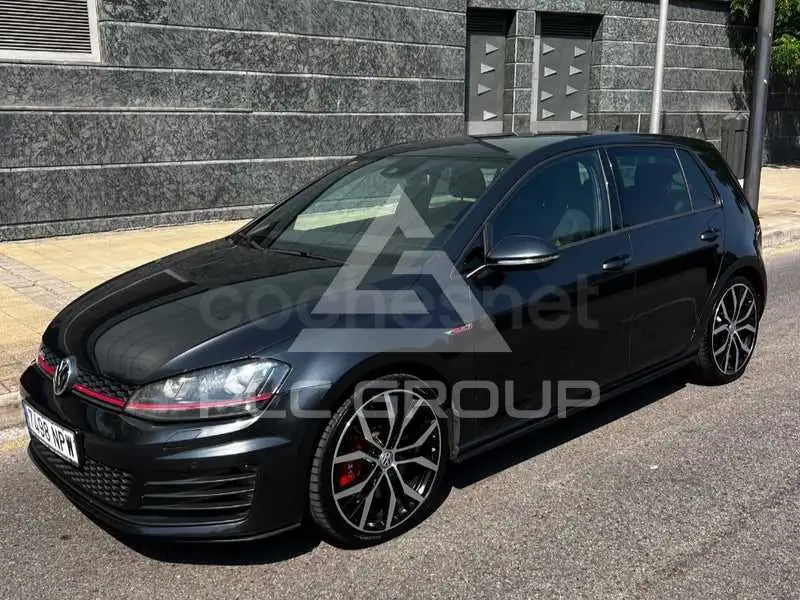 2016 Volkswagen GOLF