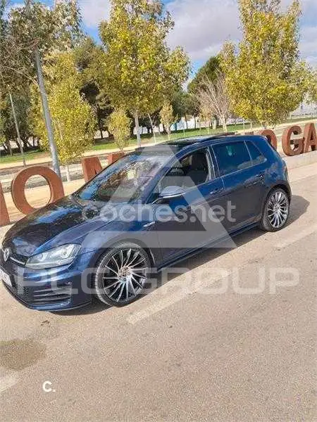 2016 Volkswagen GOLF