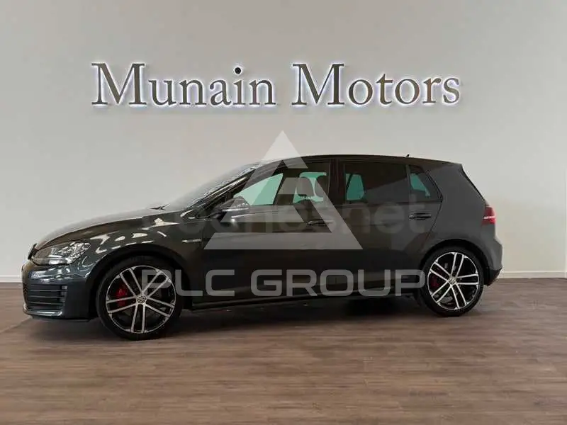 2016 Volkswagen GOLF