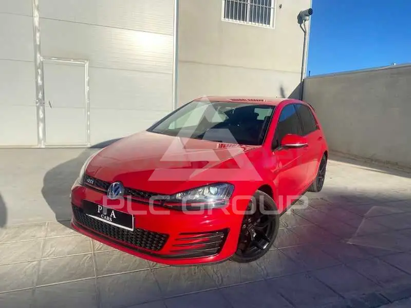 2016 Volkswagen GOLF