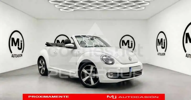 2016 Volkswagen BEETLE