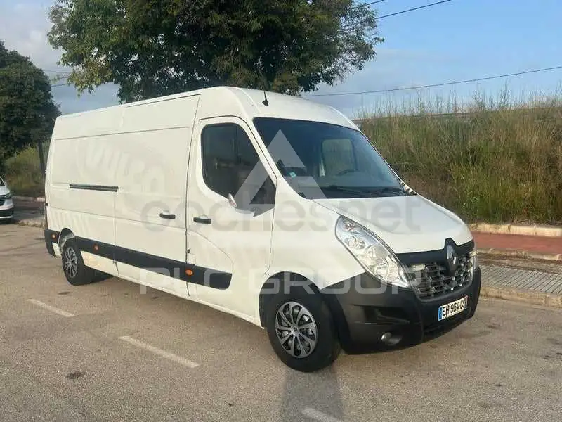 2016 Renault Master