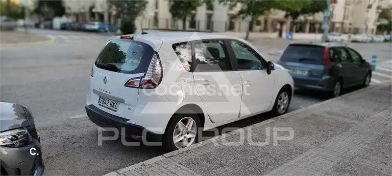 2016 Renault Scenic