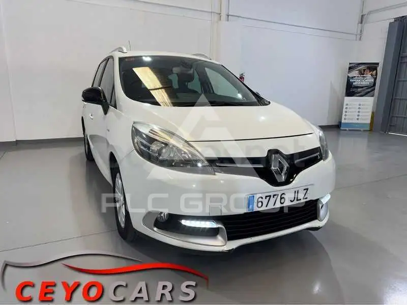 2016 Renault Grand Scenic