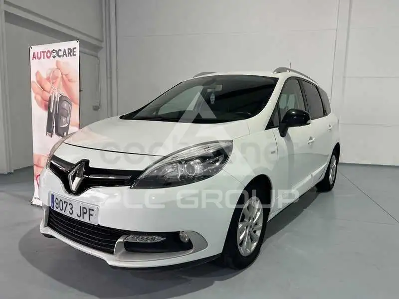2016 Renault Grand Scenic