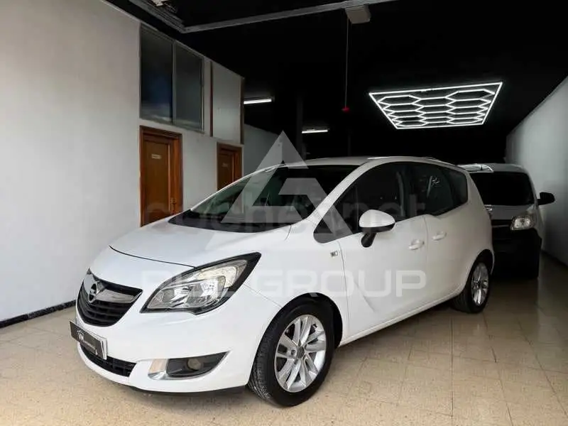 2016 Opel MERIVA