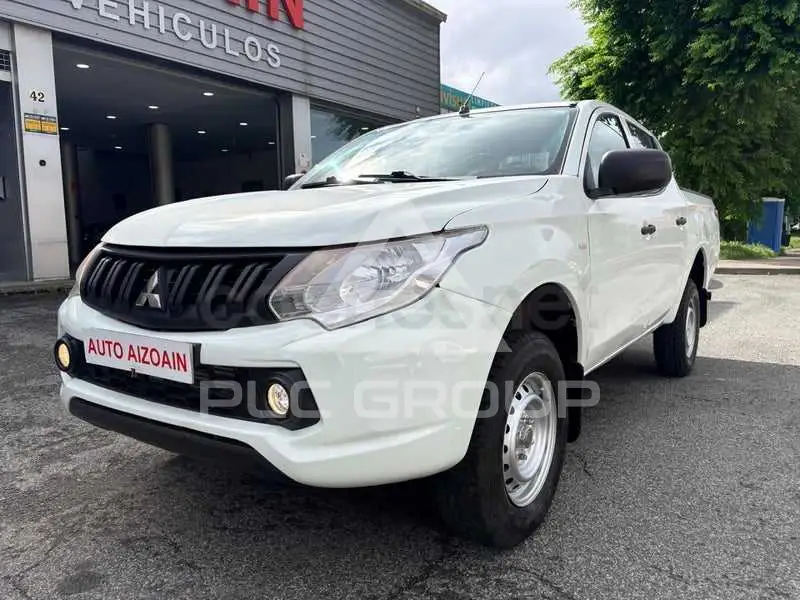 2017 Mitsubishi L200