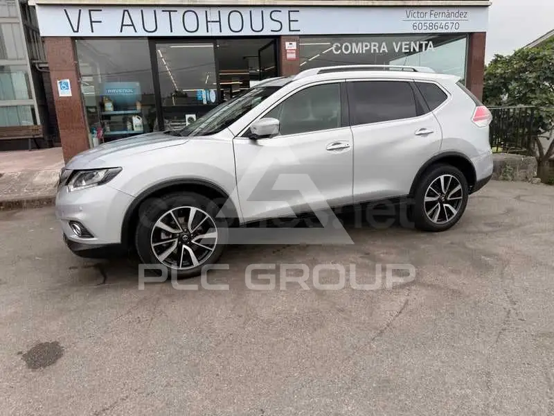 2017 Nissan X-TRAIL
