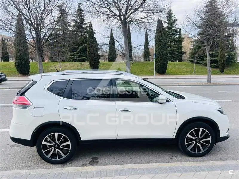 2017 Nissan X-TRAIL