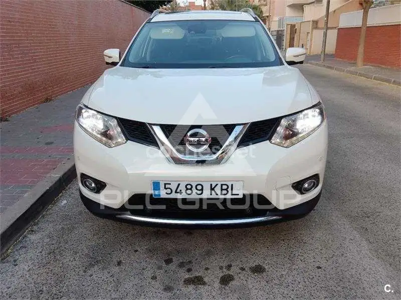 2017 Nissan X-TRAIL