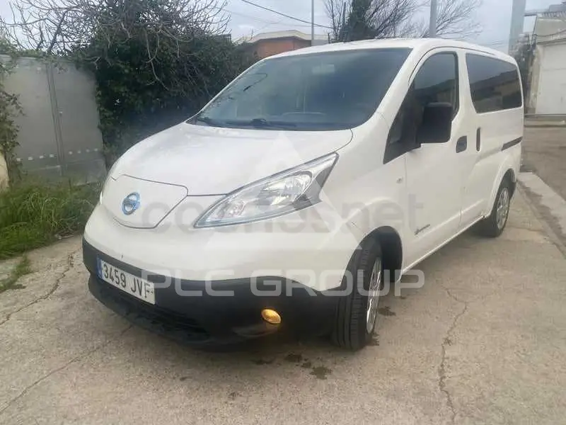 2017 Nissan NV 200