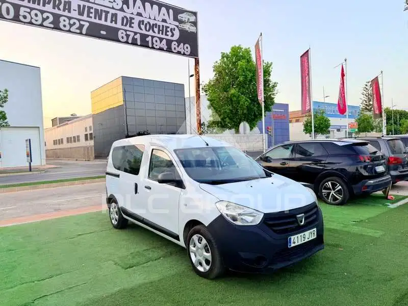 2017 Dacia Dokker