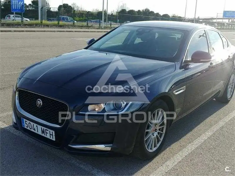 2017 Jaguar XF